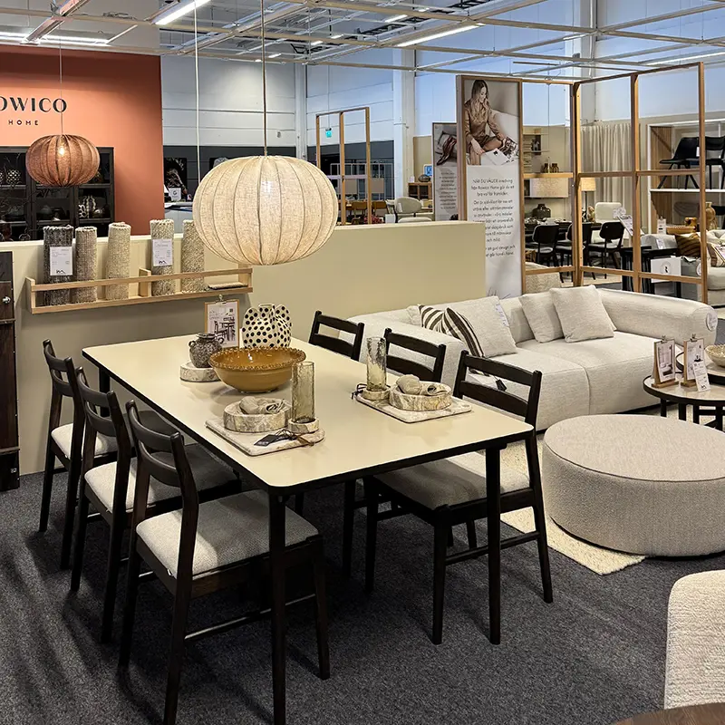 Möbelmästarna i Örebro.