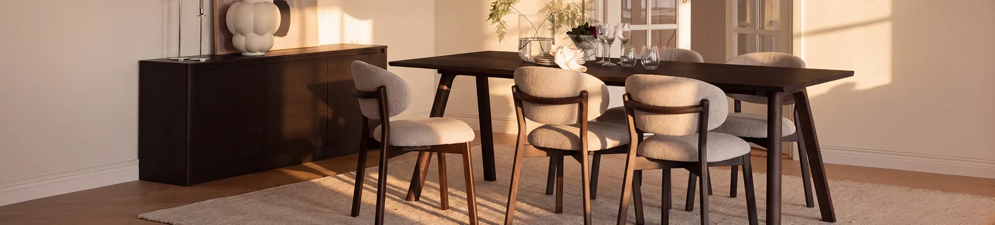 Clapperton dining table Patterson chair.