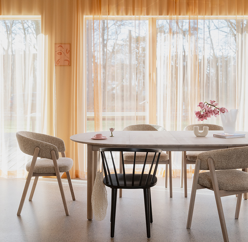 derrymore-dining-table-ww-430x420.jpg?he