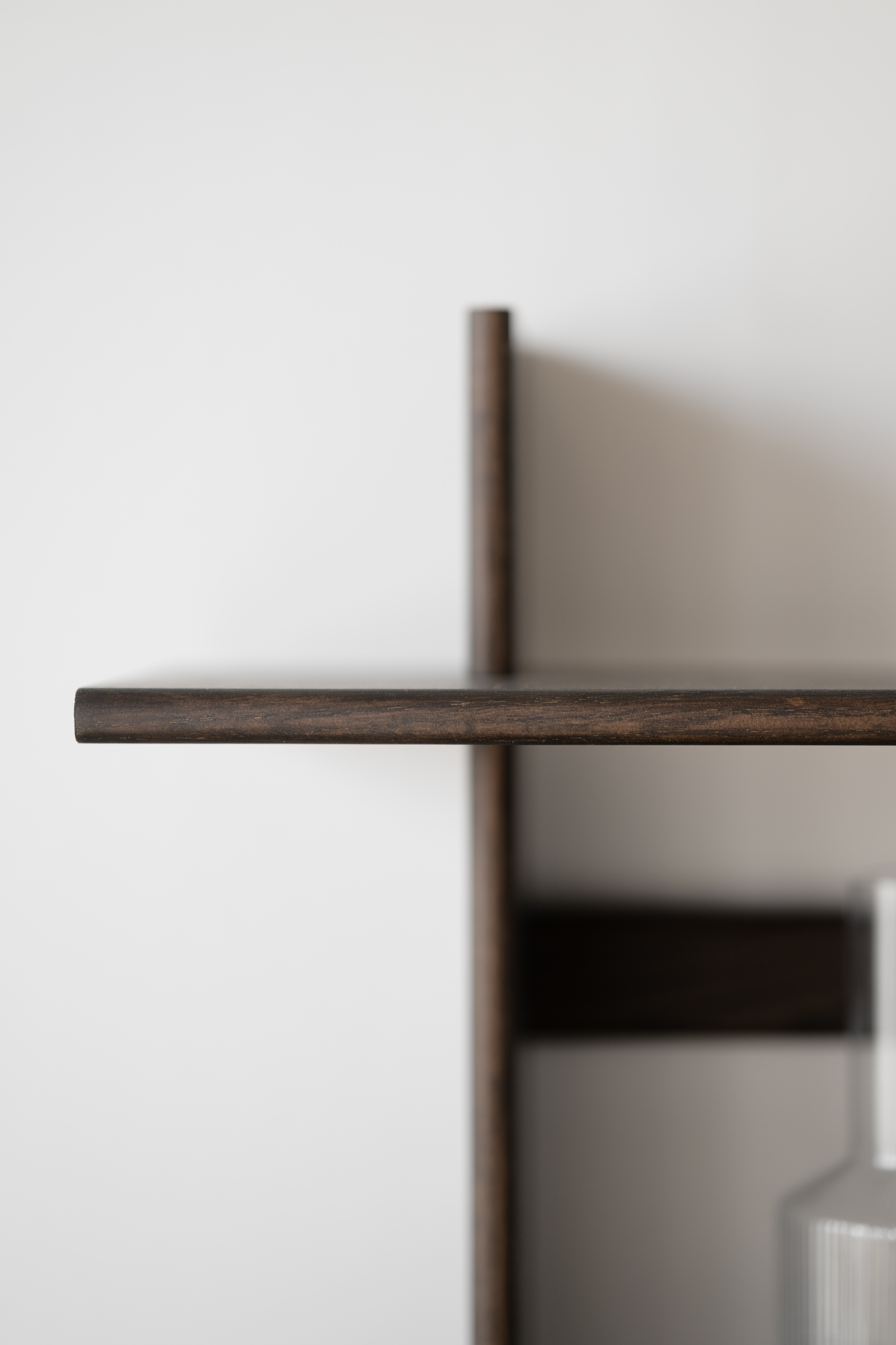 ニコ・ロビン ウッドラック Westlock shelf, Brown, 75x25x48 cm | Rowico Home