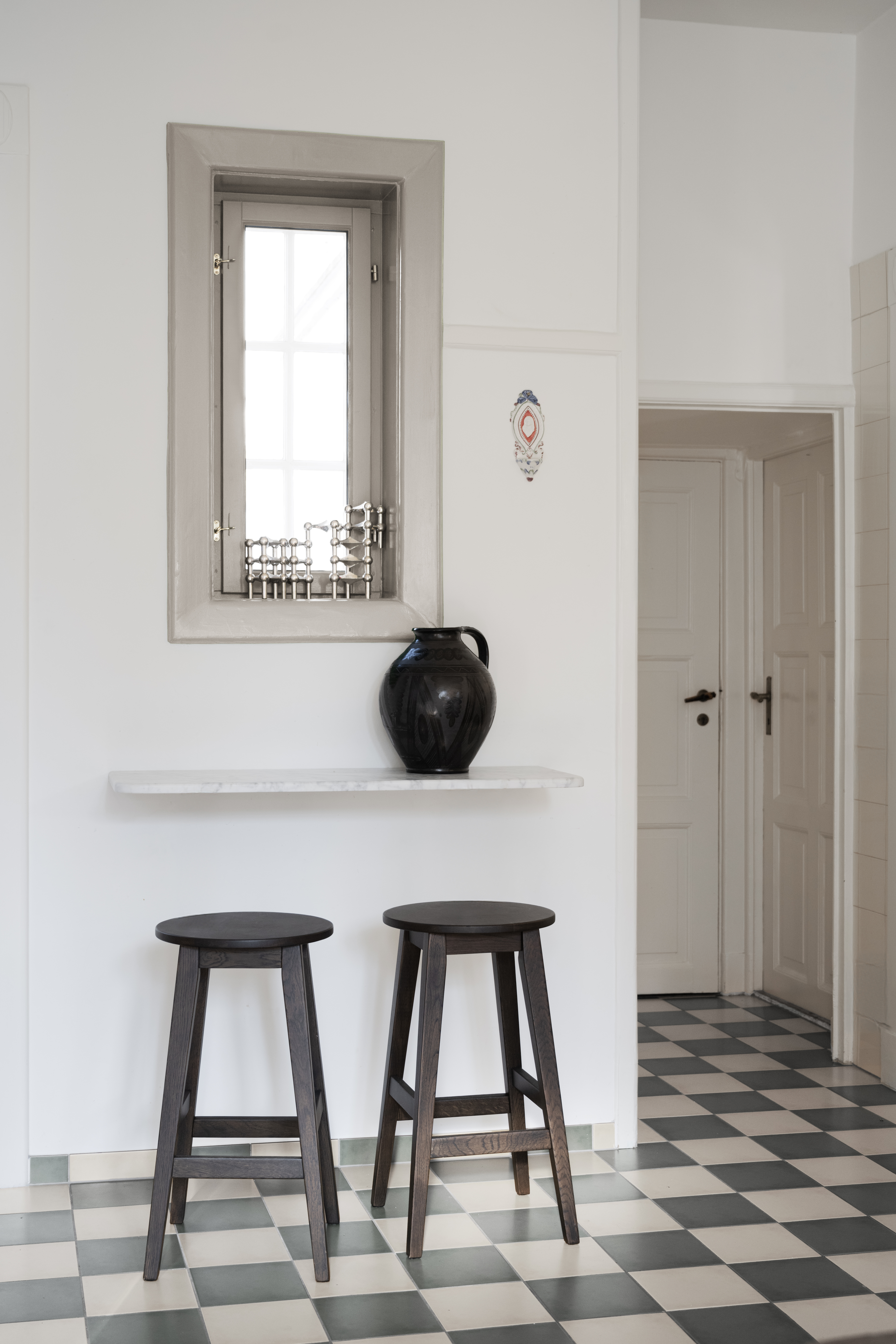103524 b mb Austin bar stool brown 02.