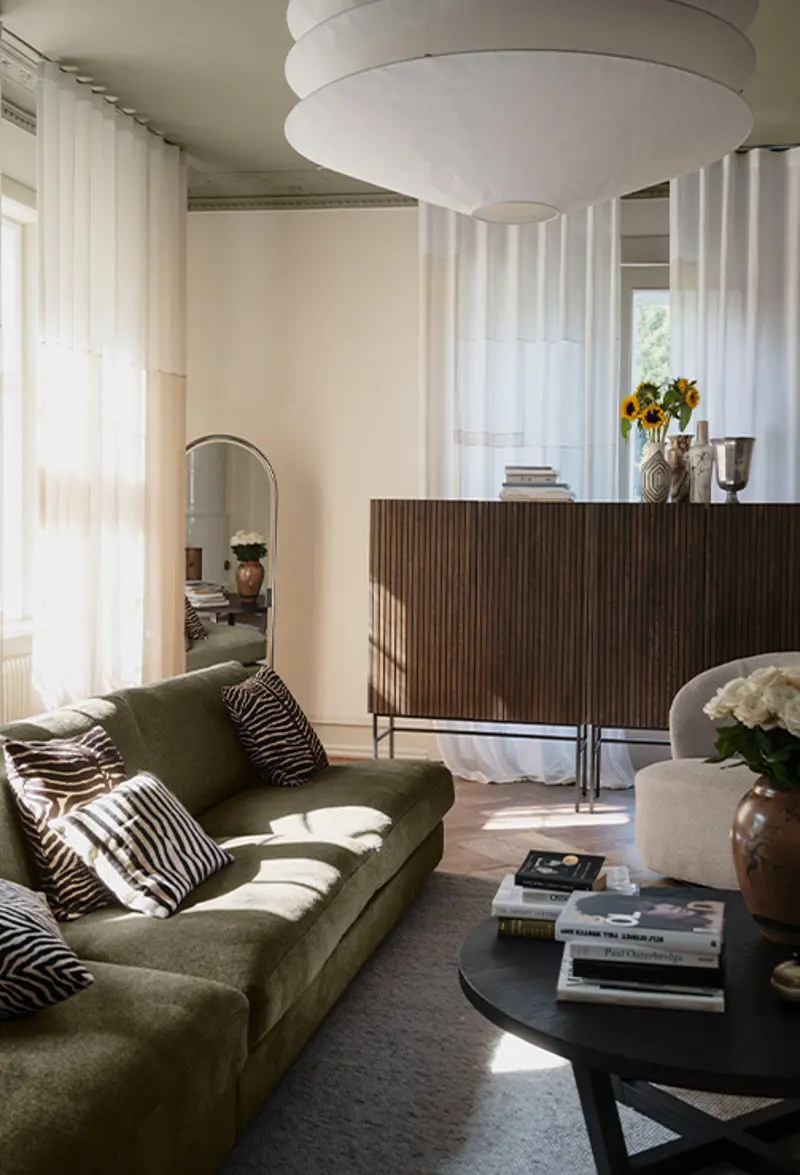 Duncan green copenhagen halifax boxford coffee table.