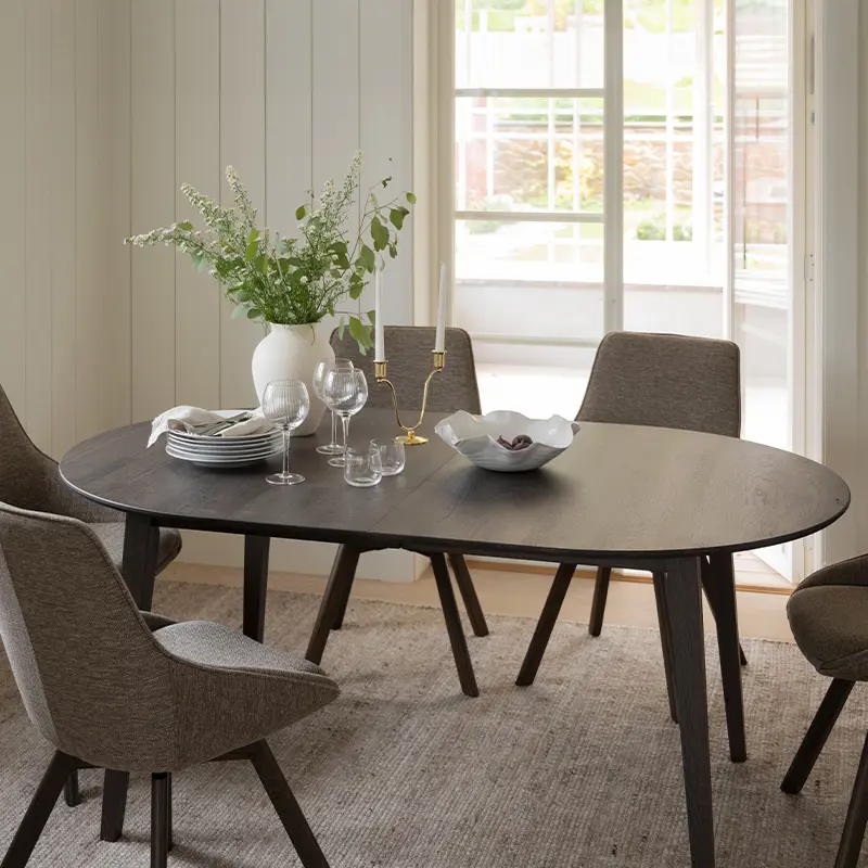 Tyler dining table 117633 dark brown.