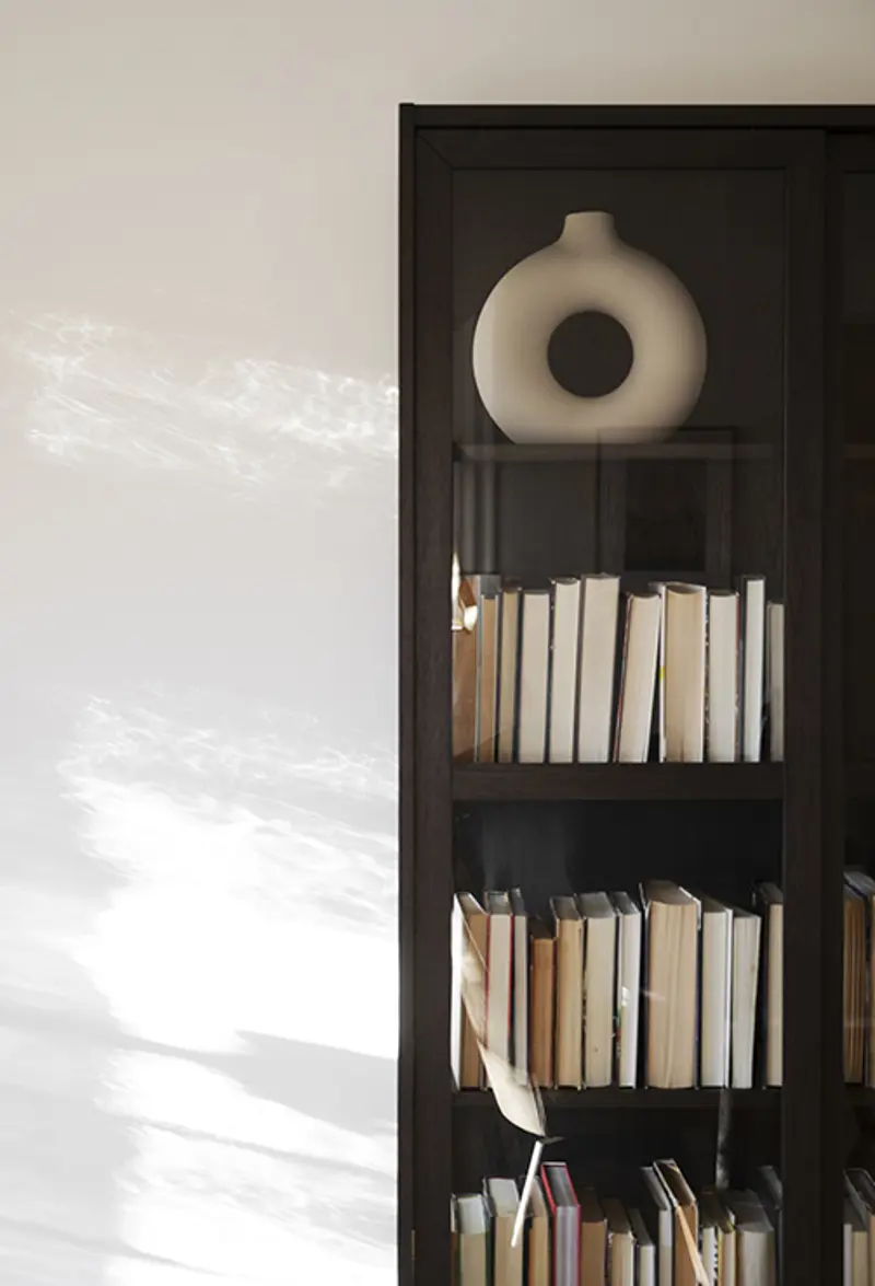 hazelton glas cabinet brown.