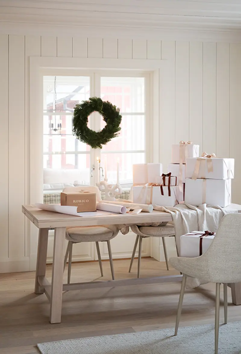 Brooklyn whitewash sierra chair christmas wrapping.