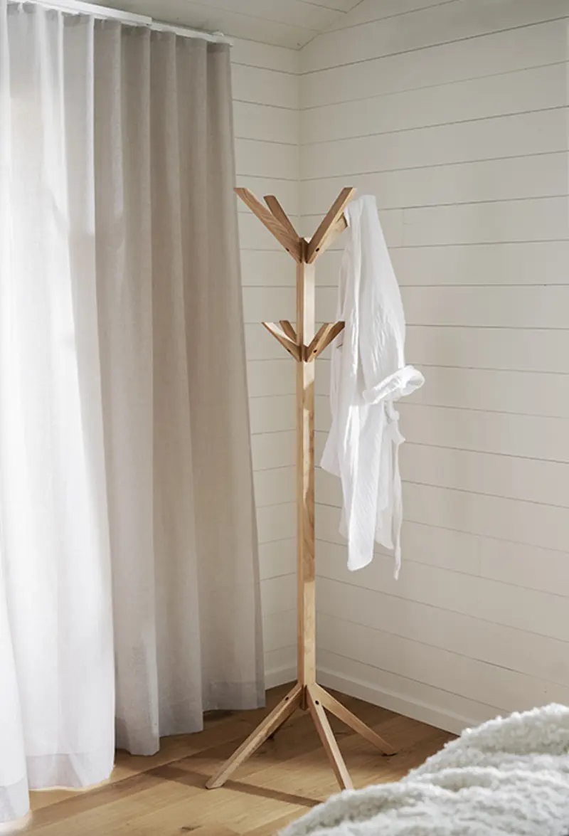 chlothes hanger oak confetti Image portrait px.