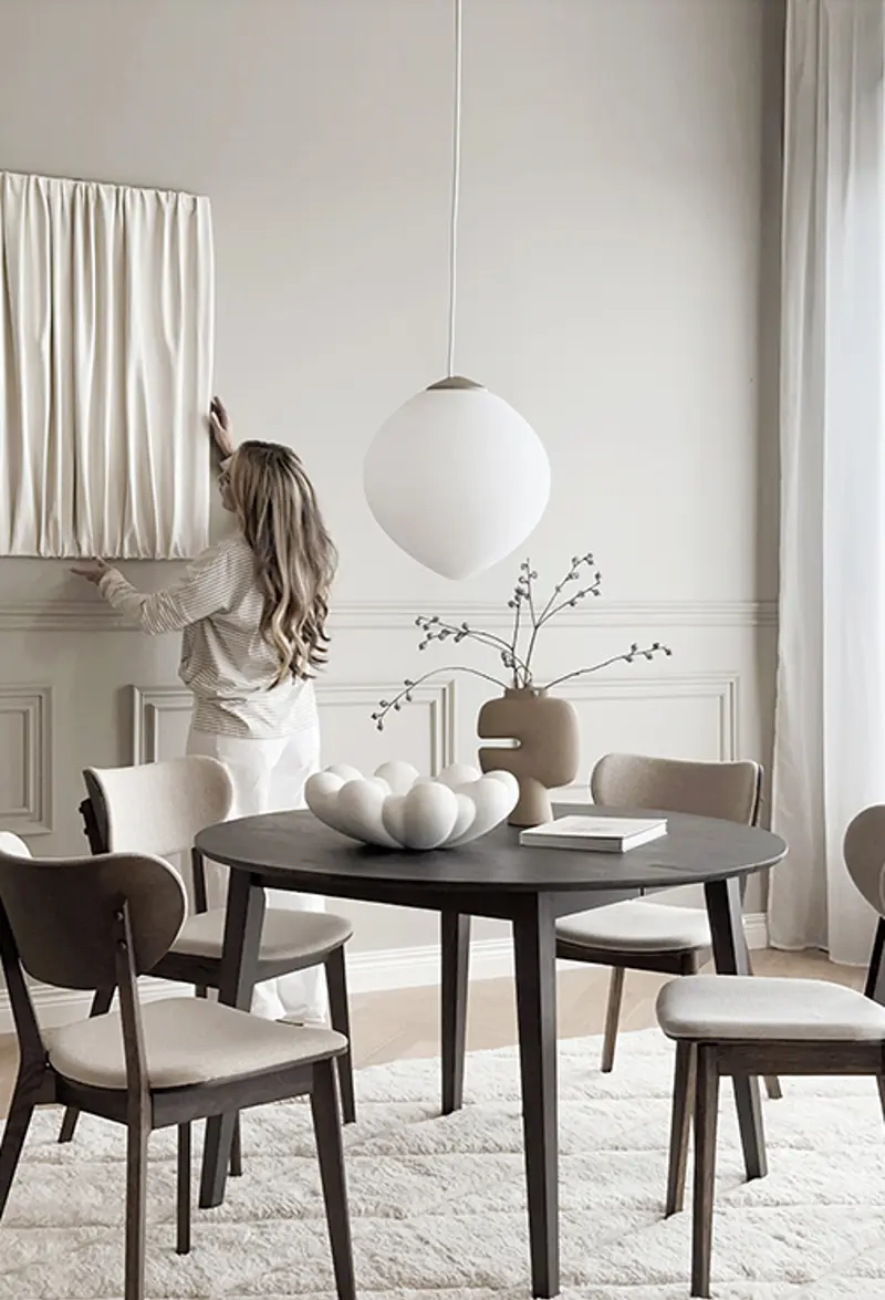 Filippa diningtable kato chair Image portrait px