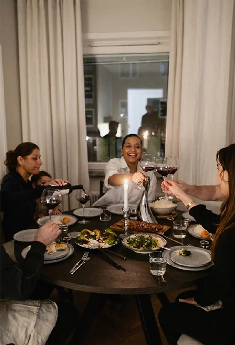 Dinner at Markiz apartment Maddock dining table.