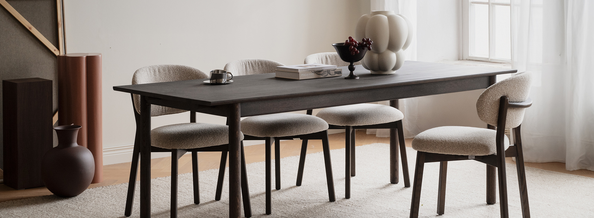 Derrymore dining table Patterson chair.