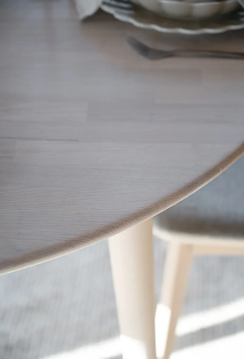 Round dining table tyler cloeup.