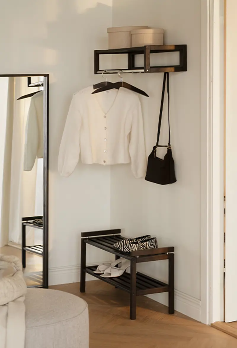 Confetti hat rack shoe shelf brown.