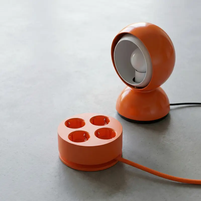Cords lamp.
